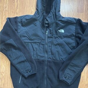The North Face Men's Black Performance Jacket